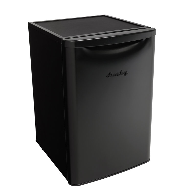 Danby Classic Retro 2 6 Cubic Feet Cu Ft Freestanding Mini Fridge Reviews Wayfair