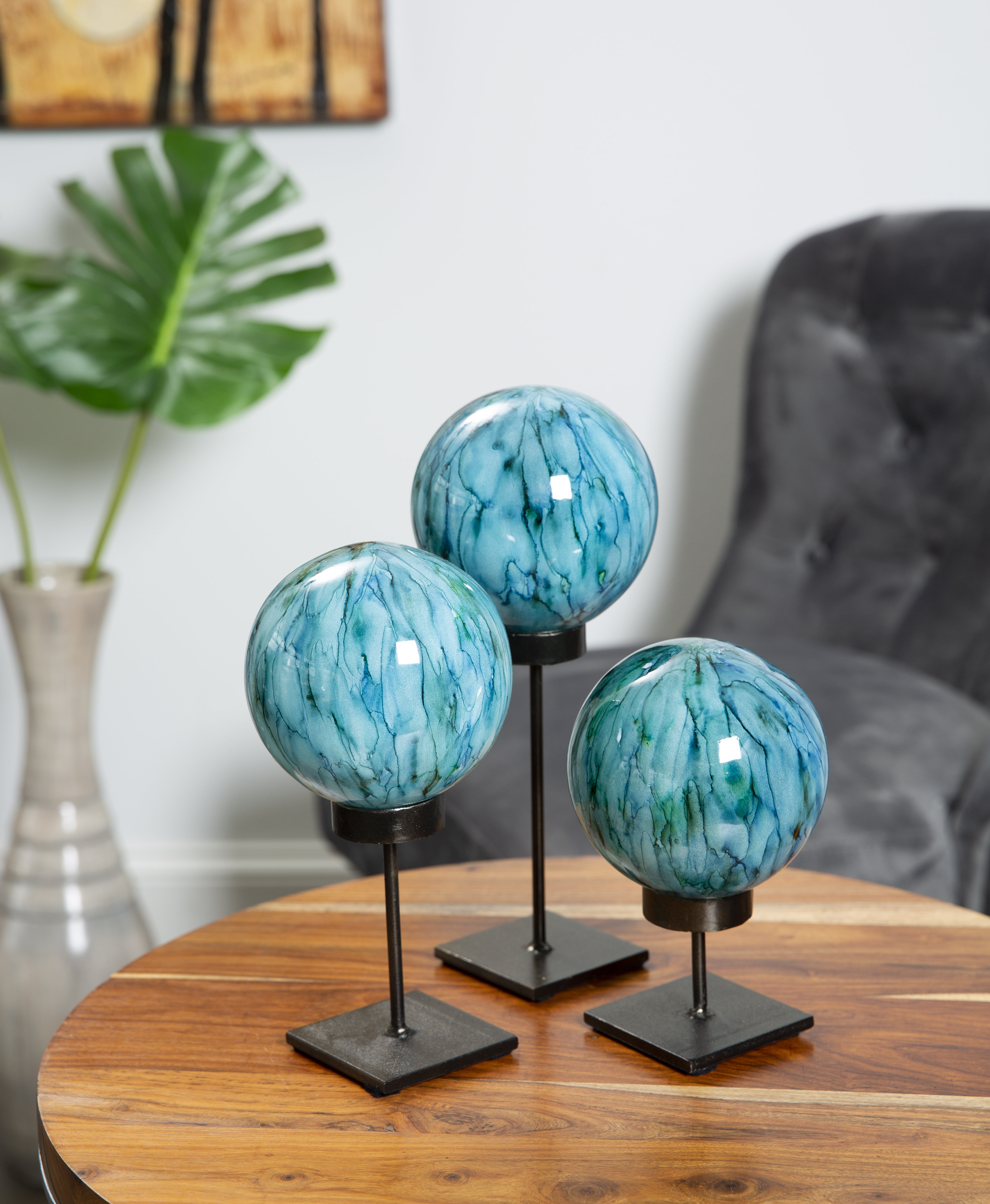 World Menagerie Whitman Glass Spheres Stand 3 Piece Sculpture Set