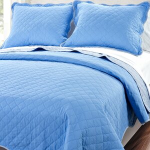 3 Piece Reversible Quilt Set