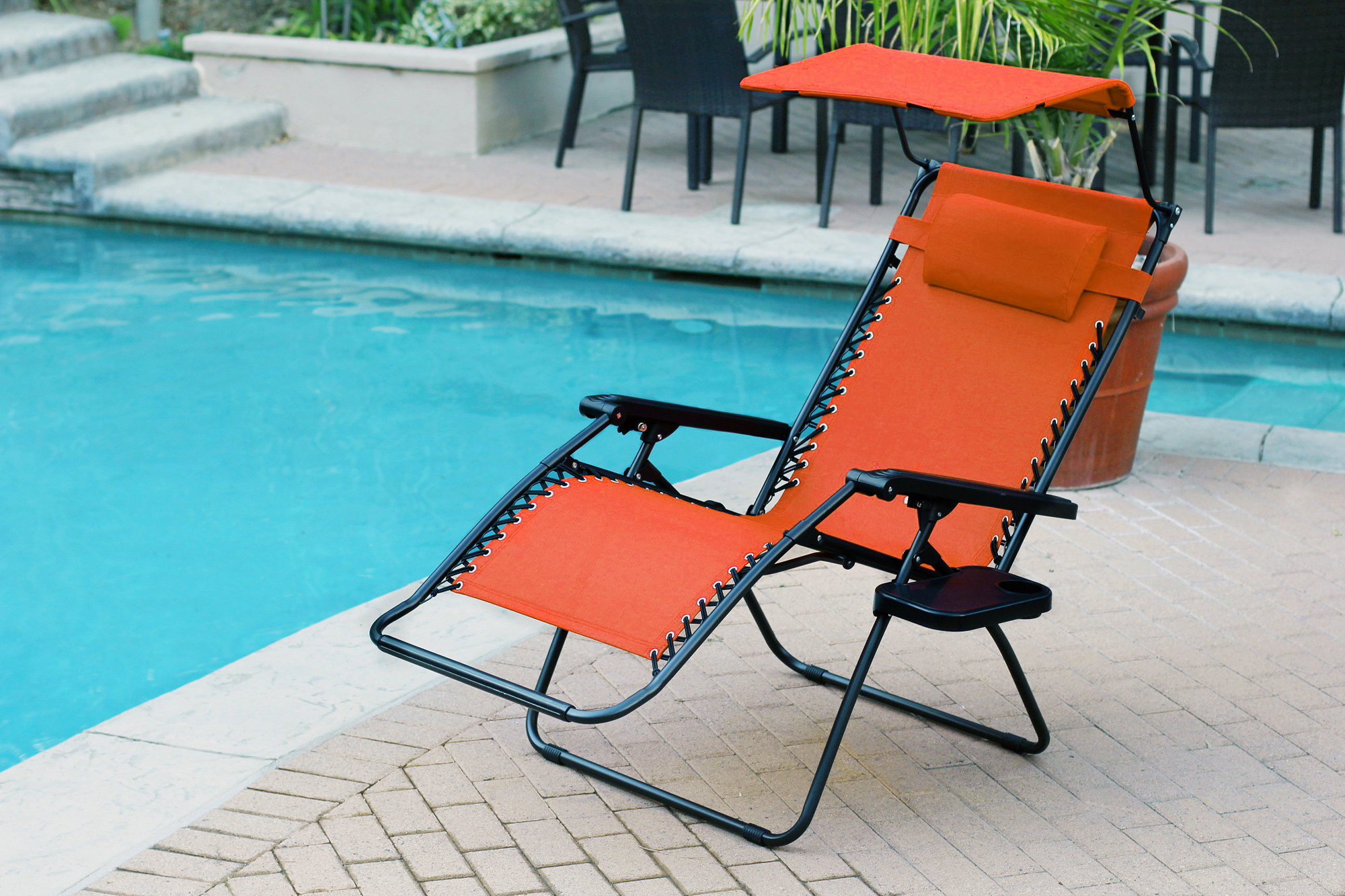Zero Gravity Deluxe relaxation chaise noir et oreiller résistant aux intempéries