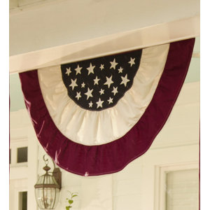 Americana Traditional Pleated Flag