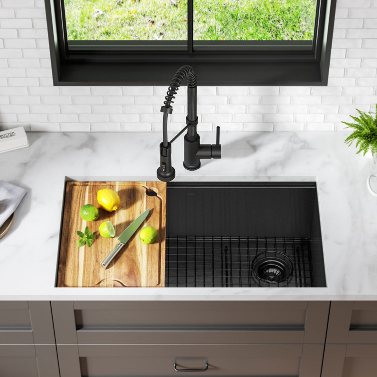 Kore Workstation 32