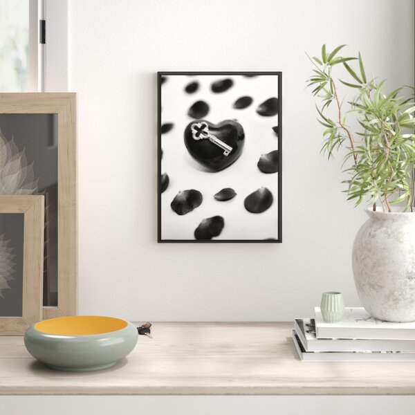 East Urban Home Heart With Key Framed Art Print Wayfair Co Uk