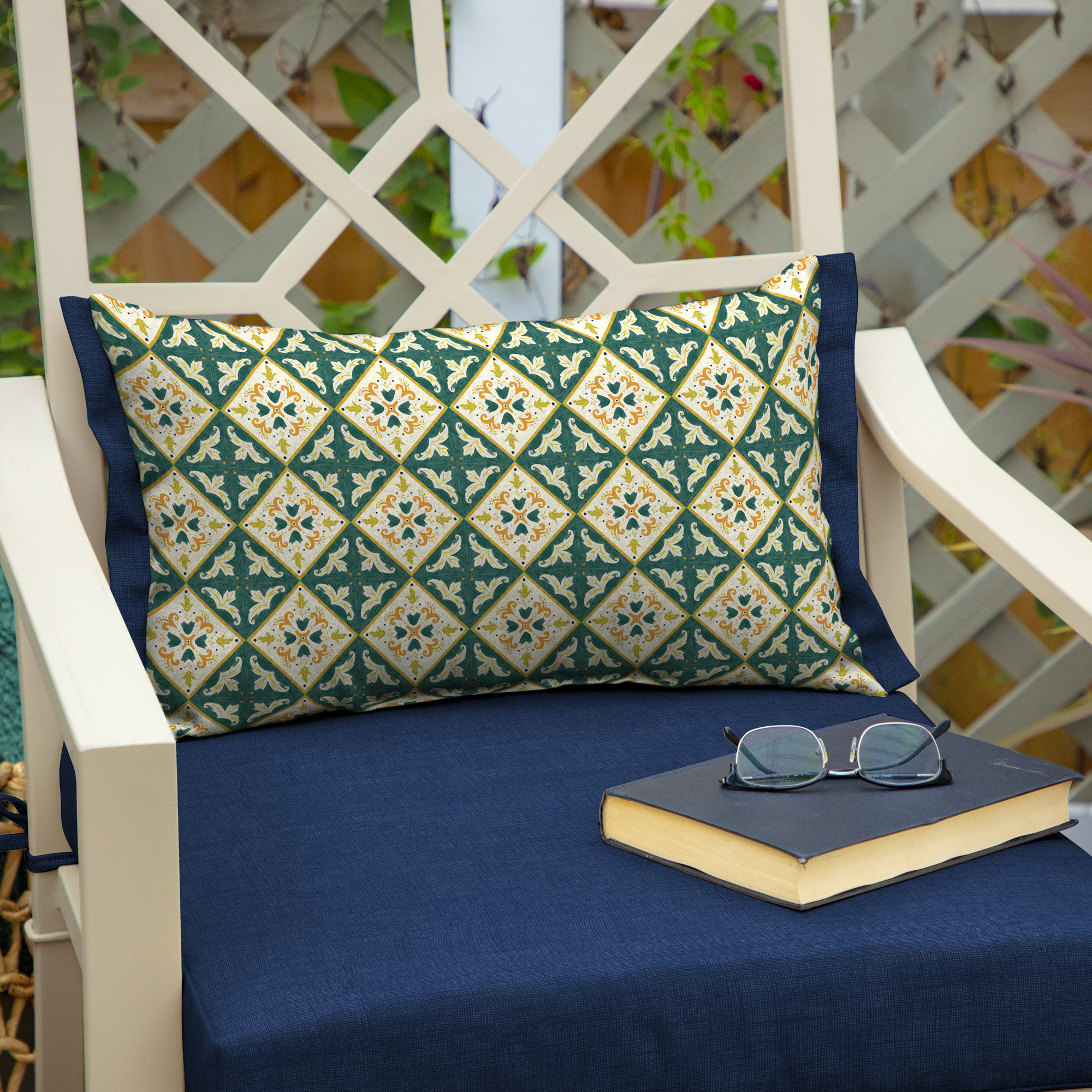 Charlton Home Ayles Moroccan Tile Indoor Outdoor Lumbar Pillow