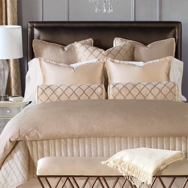 For a truly opulent bedroom it's hard to beat a gold bedding set. rose gold bedding set