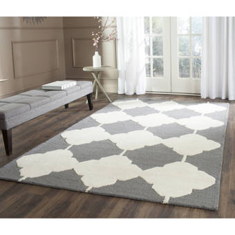 East Urban Home Manningtree Geometric Beige Green Red Area Rug