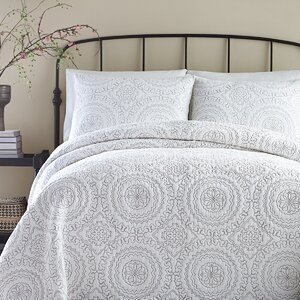 Medallion Coverlet