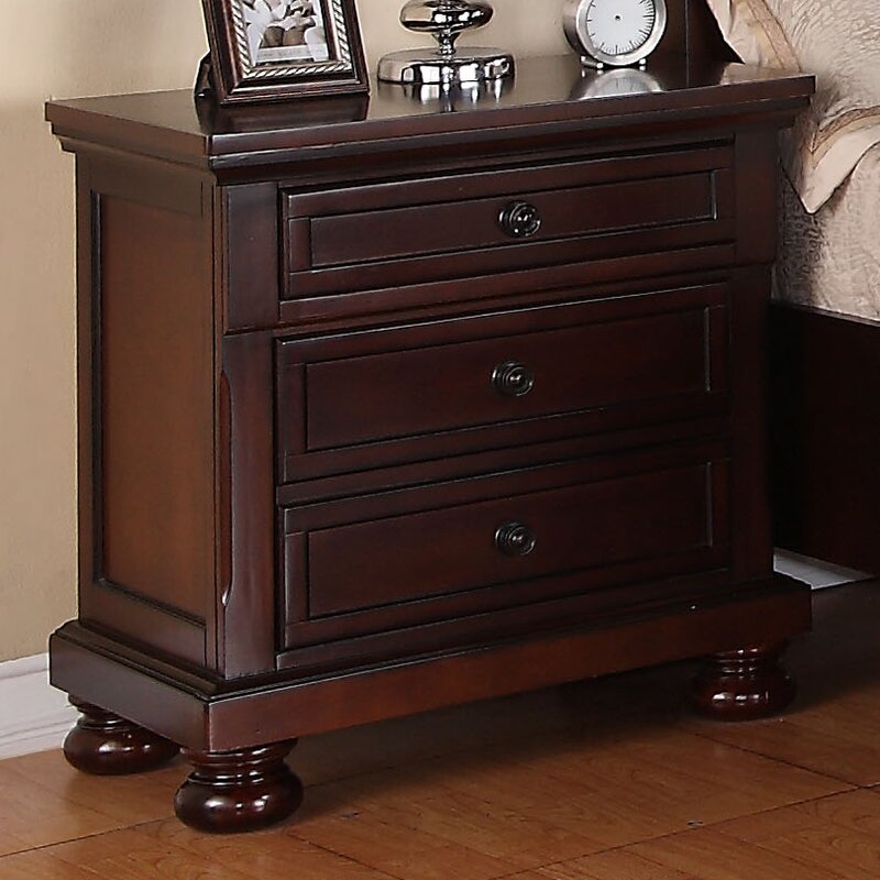 Darby Home Co Lillianna 3 Drawer Bachelor's Chest