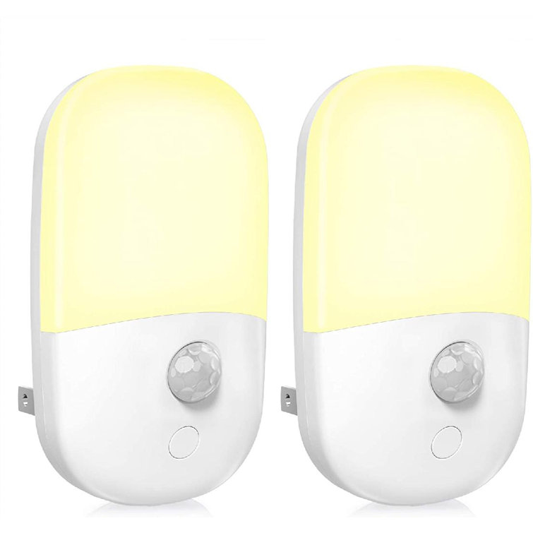 LED Night Light Motion Activated Sensor Plug In 40 Lumens Wall Lights White New 