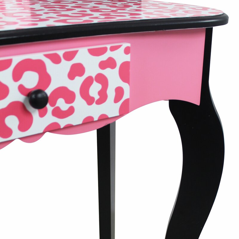 gisele vanity table