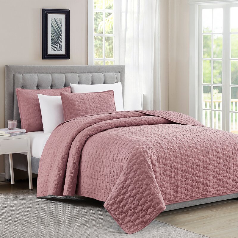 Red Barrel Studio® Eleda Reversible Bedspread Set | Wayfair