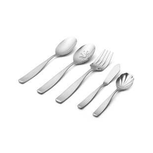 New in Box Trapunto D' Oro by Mikasa 5 piece Place Setting stainless flatware 