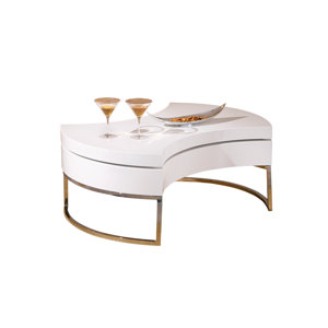 Couchtisch Twist von House Additions