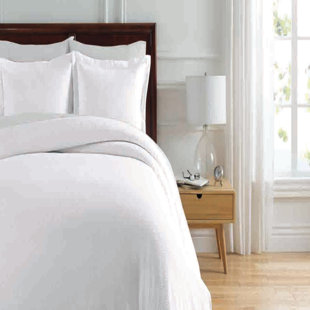 Go to store & view more images Soho New York Soho New York Home Lafayette Duvet Cover Set