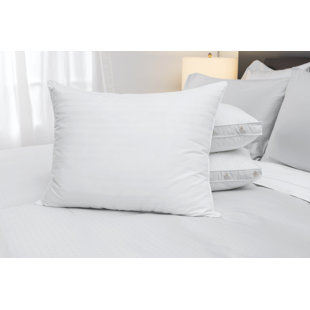 Santori Soft Pillow by Sleep Like A King Amazing