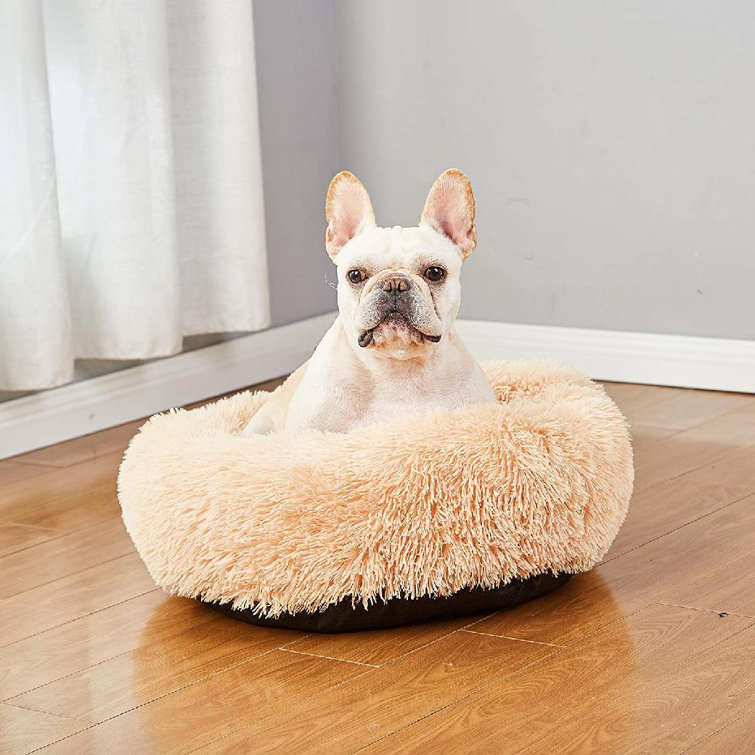 round fur dog bed