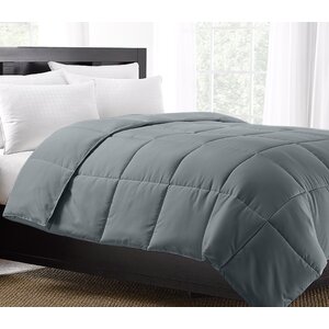 Exquisite Hotel Lightweight Down Alternative Comforter