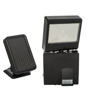 Best Berntson LED Outdoor Floodlight By Latitude Run Outdoor Lighting Berntson LED Outdoor Floodlight By Latitude Run Outdoor Lighting