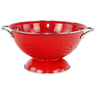 red colander strainer