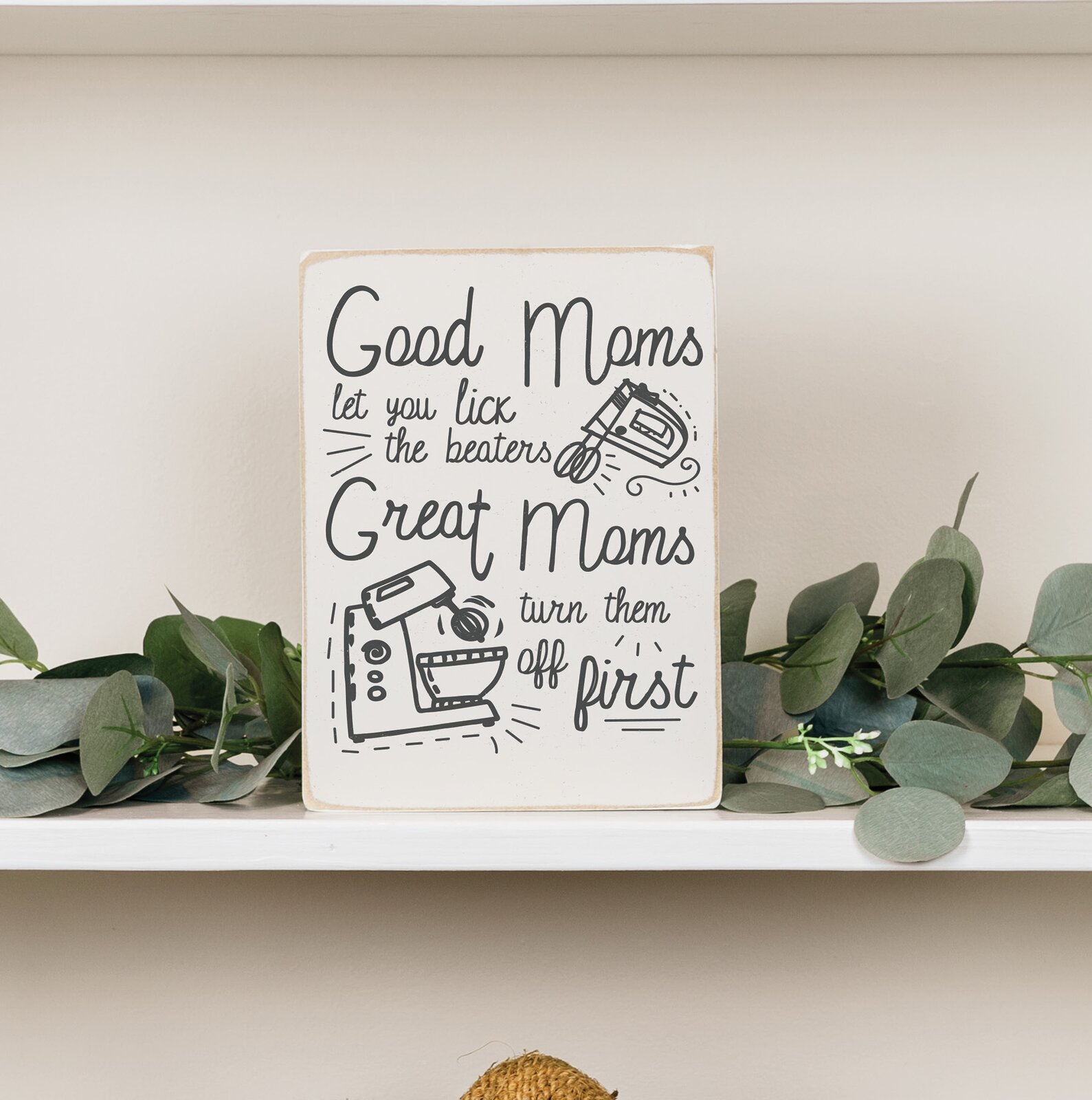 Mom Wall Decorations - Good Mom Great Moms Wall Décor