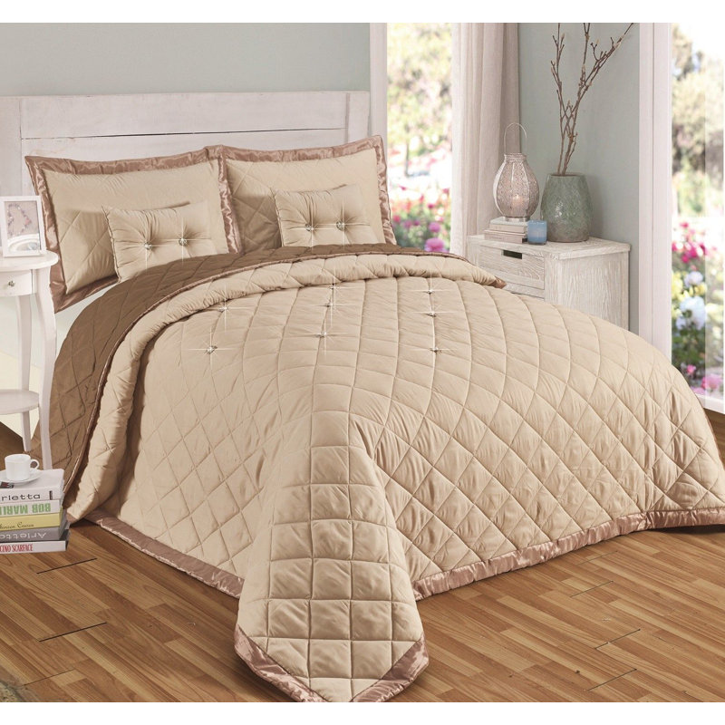 Brambly Cottage Altieri Bedspread Set With Pillowcase And Cushion