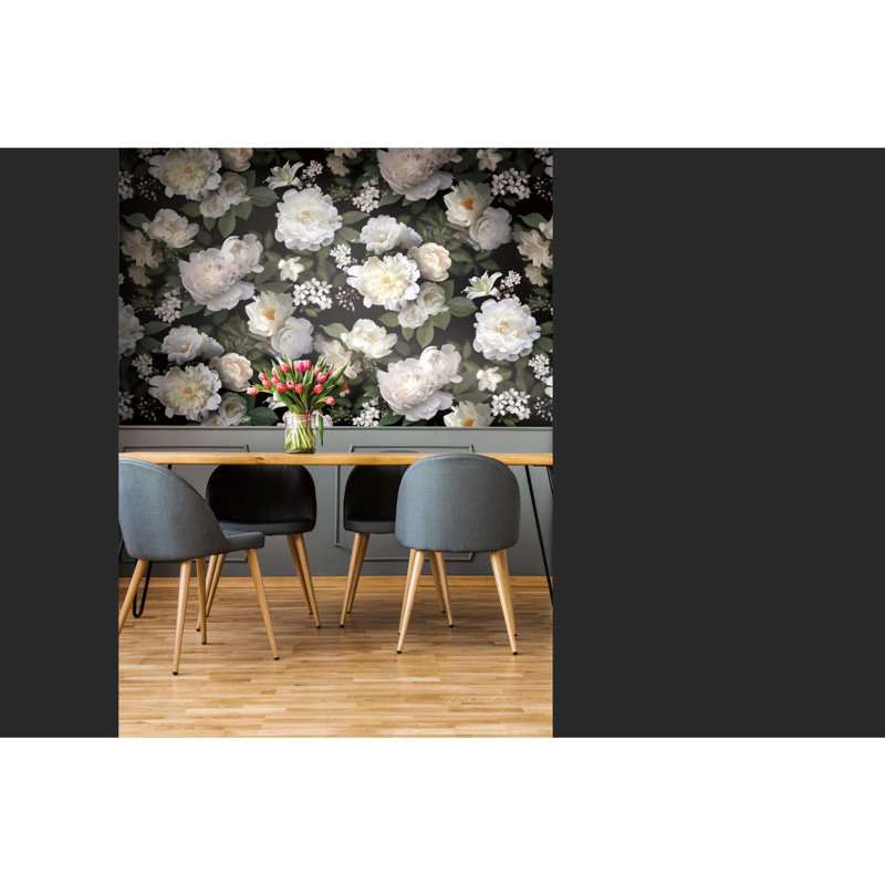House Of Hampton Petrone Photographic Floral 18 L X 10 W Peel And Stick Wallpaper Roll Wayfair