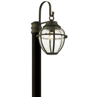 Best Diallo 1-Light 18 Post Light By Darby Home Co Outdoor Lighting Diallo 1-Light 18 Post Light By Darby Home Co Outdoor Lighting