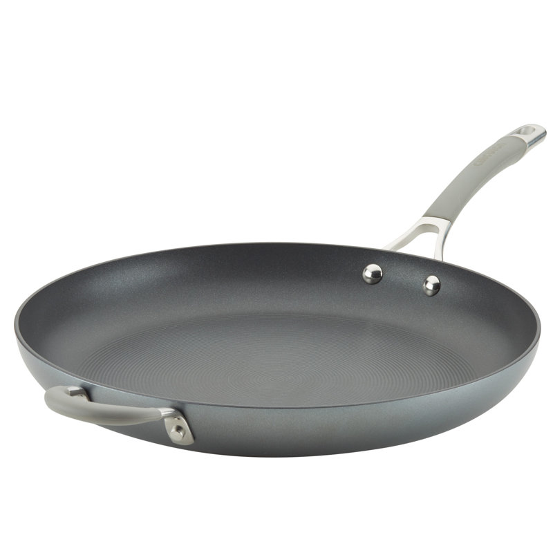22 inch frying pan