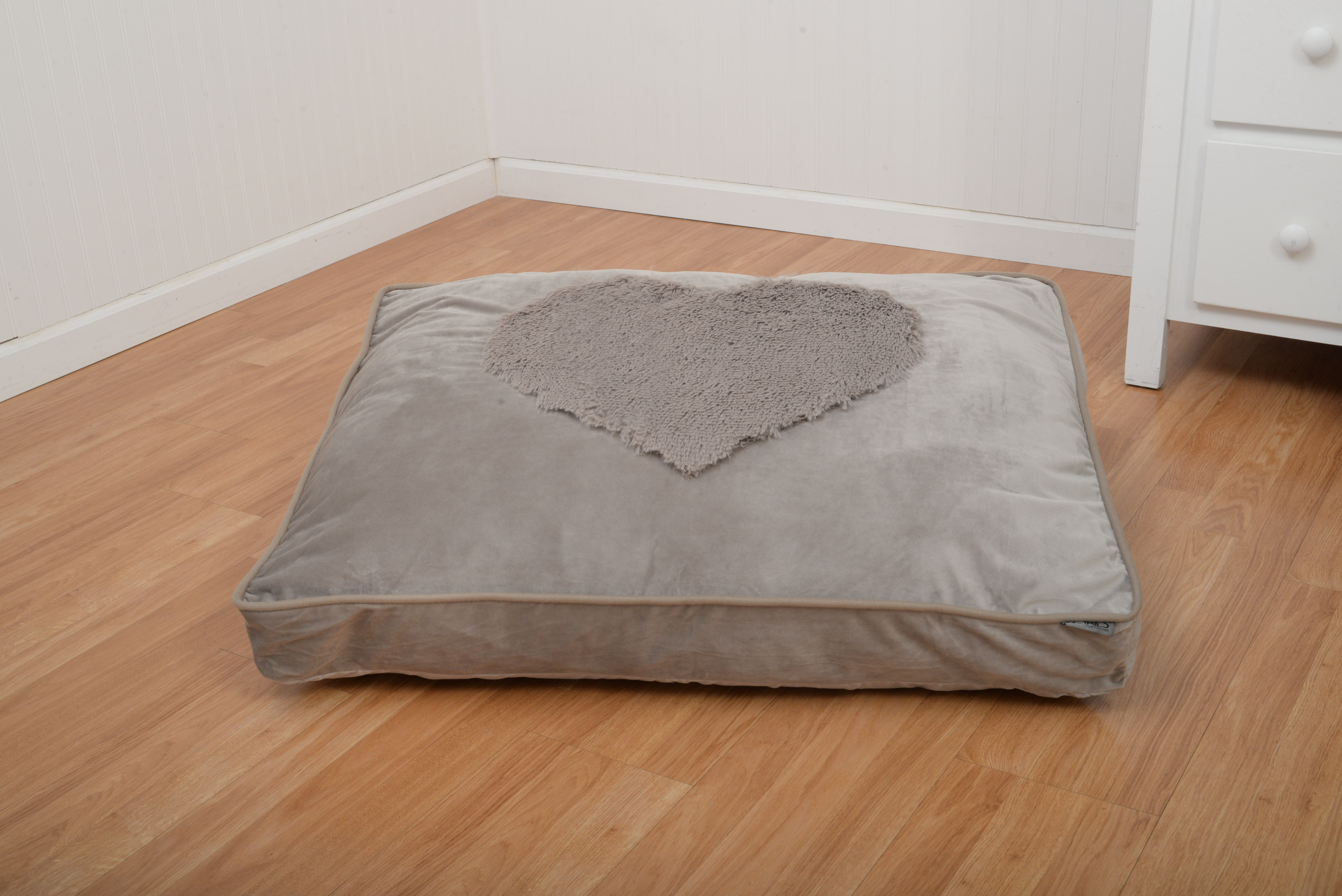 velvet dog bed