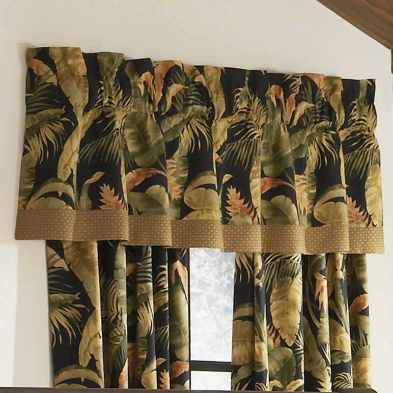 La Selva Black 72" Straight Curtain Valance