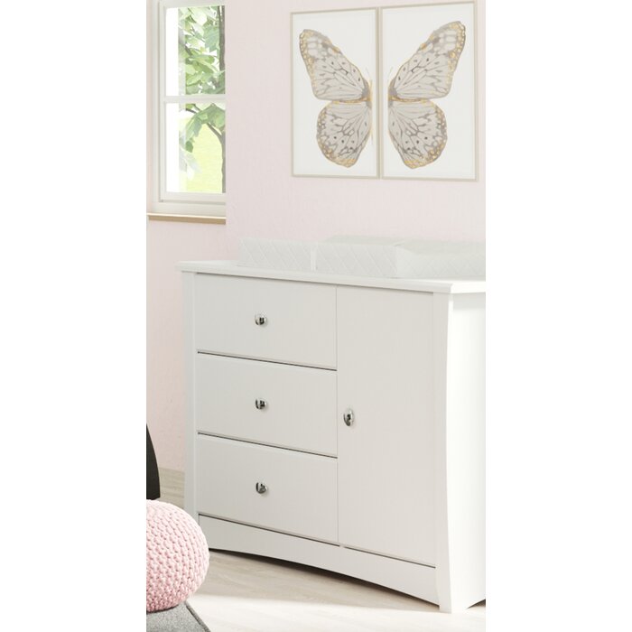 storkcraft crescent 3 drawer combo dresser