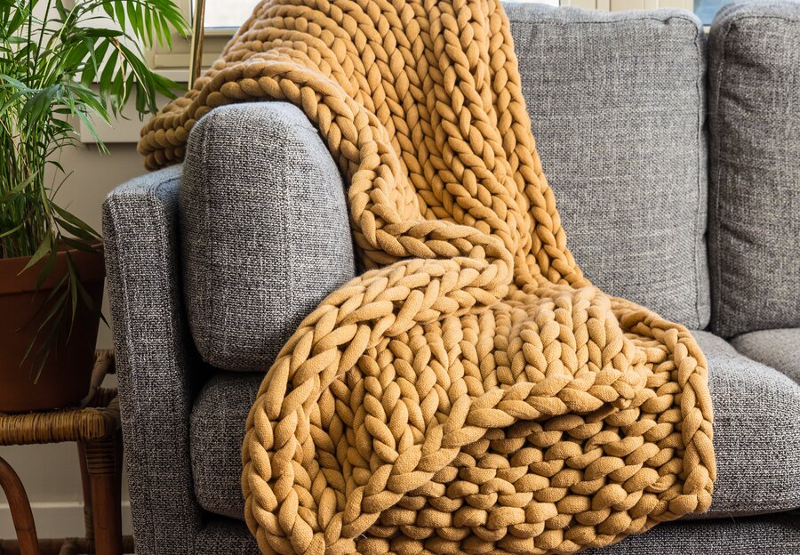 Chunky Knit Blankets & Throws