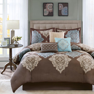 Monroe 7 Piece Comforter Set