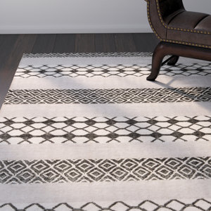 Flores Ash/Jet Black Indoor/Outdoor Area Rug
