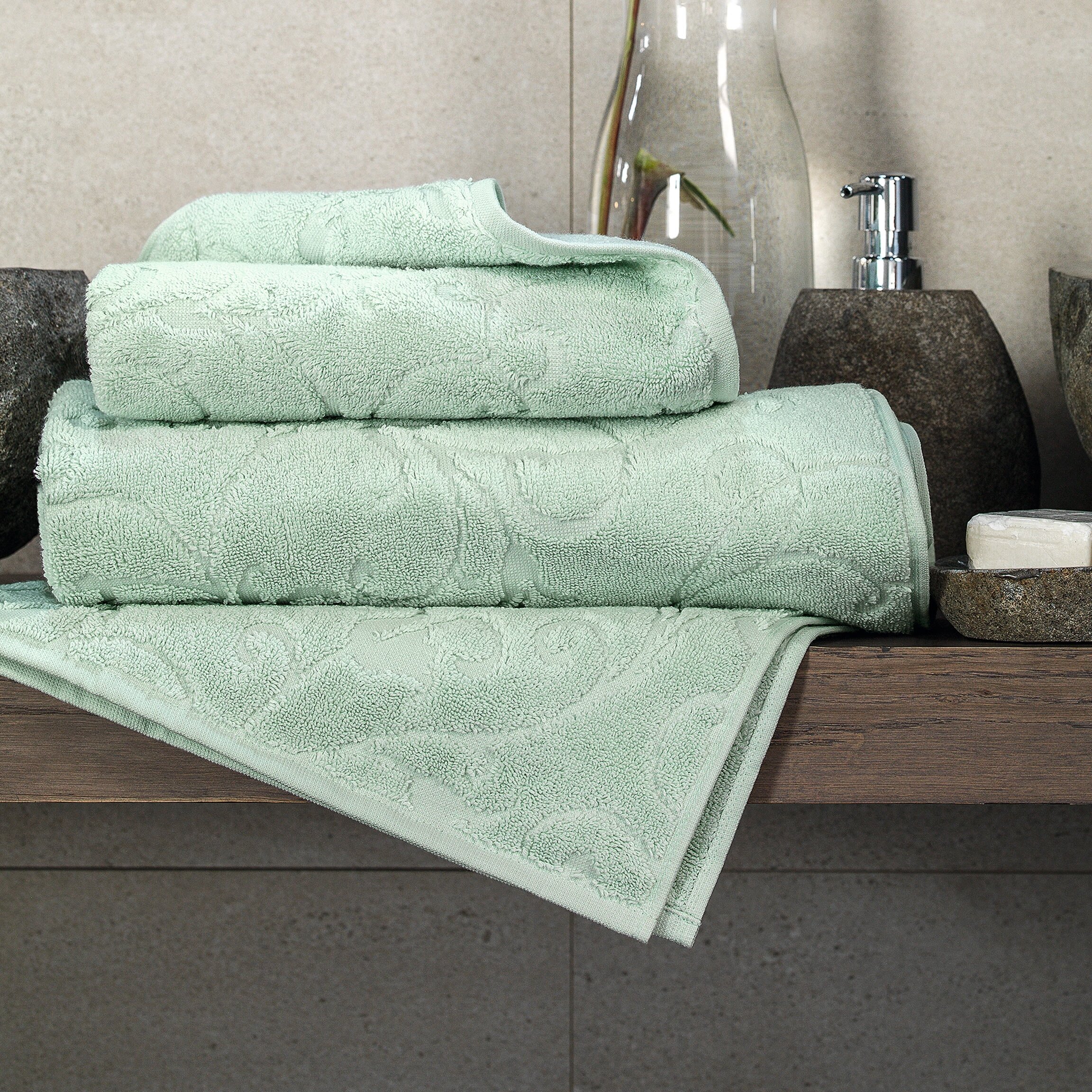 green bath towels