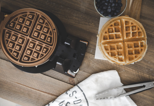 Top Waffle & Pizzelle Makers