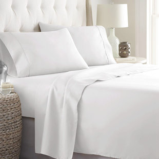 Queen Highland Feather 350 Thread Count Swiss Dots Sheet Set Navy