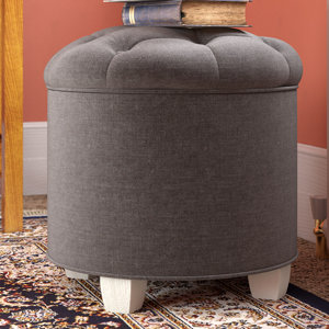 Hocker Moscato von Marlow Home Co.