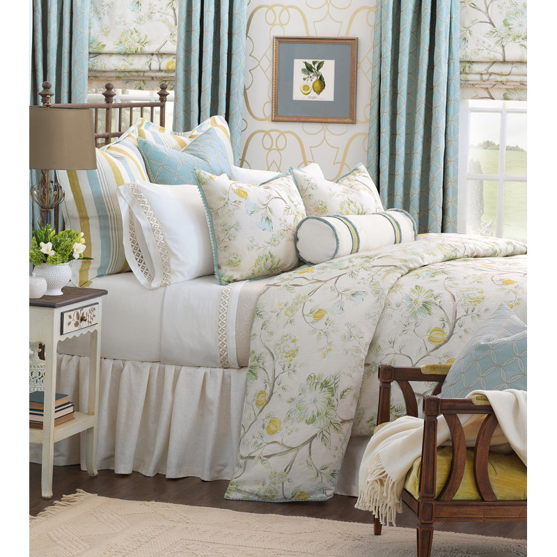 Eastern Accents Magnolia Inverted Pinch Pleat Single Curtain Panel