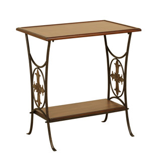 Boerner End Table with Removable Tray by Fleur De Lis Living