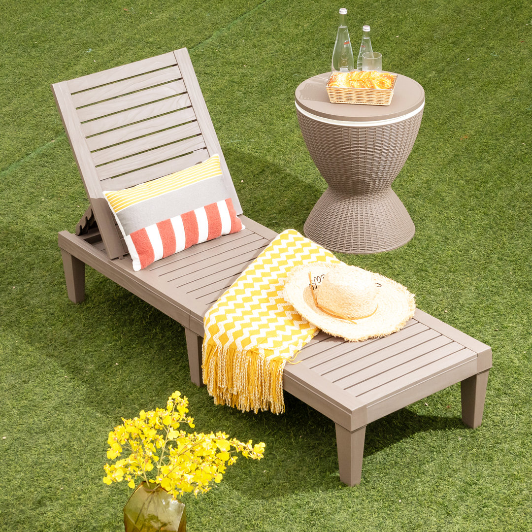 17 Stories Verstellbare Gartenliege Epifanio