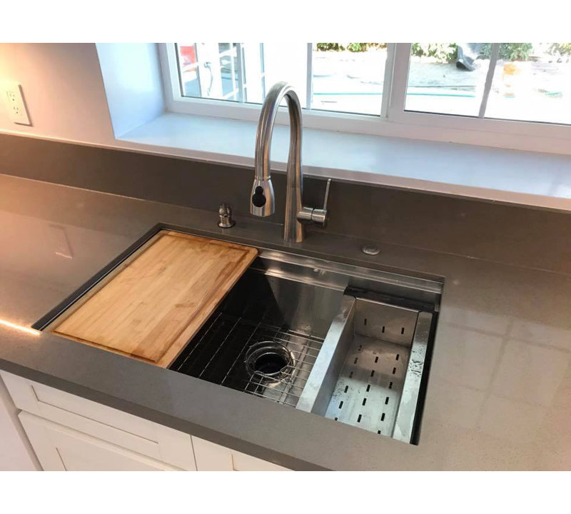 32 X 20 Undermount Kitchen Sink With Sliding Cutting Board And Colander