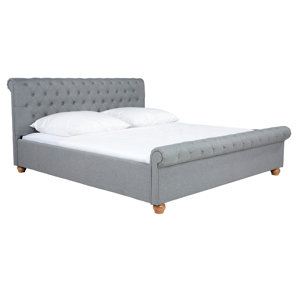 Schlittenbett Chesterfield von Massivum