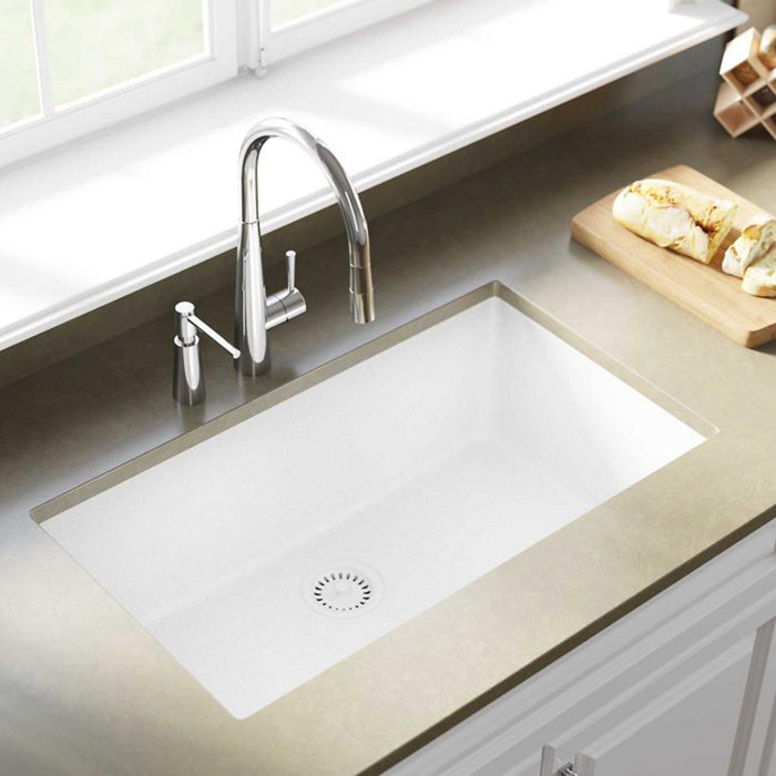 Quartz Classic 33 L X 18 W Undermount Kitchen Sink