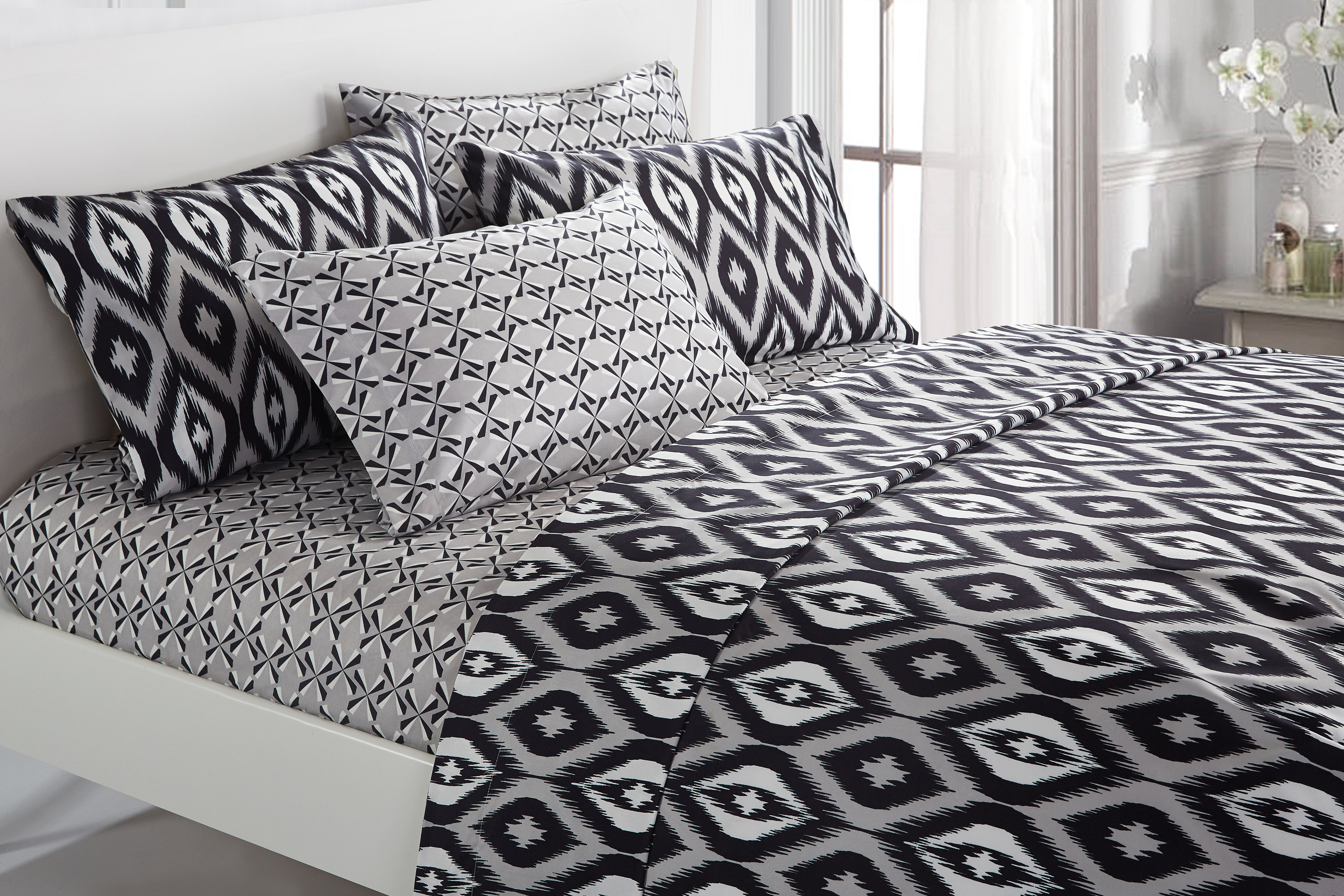 Bungalow Rose Corlyn 6 Piece Ikat Microfiber Sheet Set Reviews