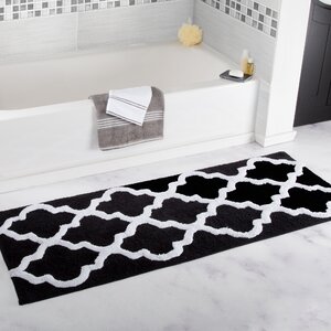 Long Trellis Bath Rug