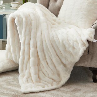 Red Faux Fur Mink Throw Luxury Rich Soft Sofa Bed Runner Fleece Blanket 