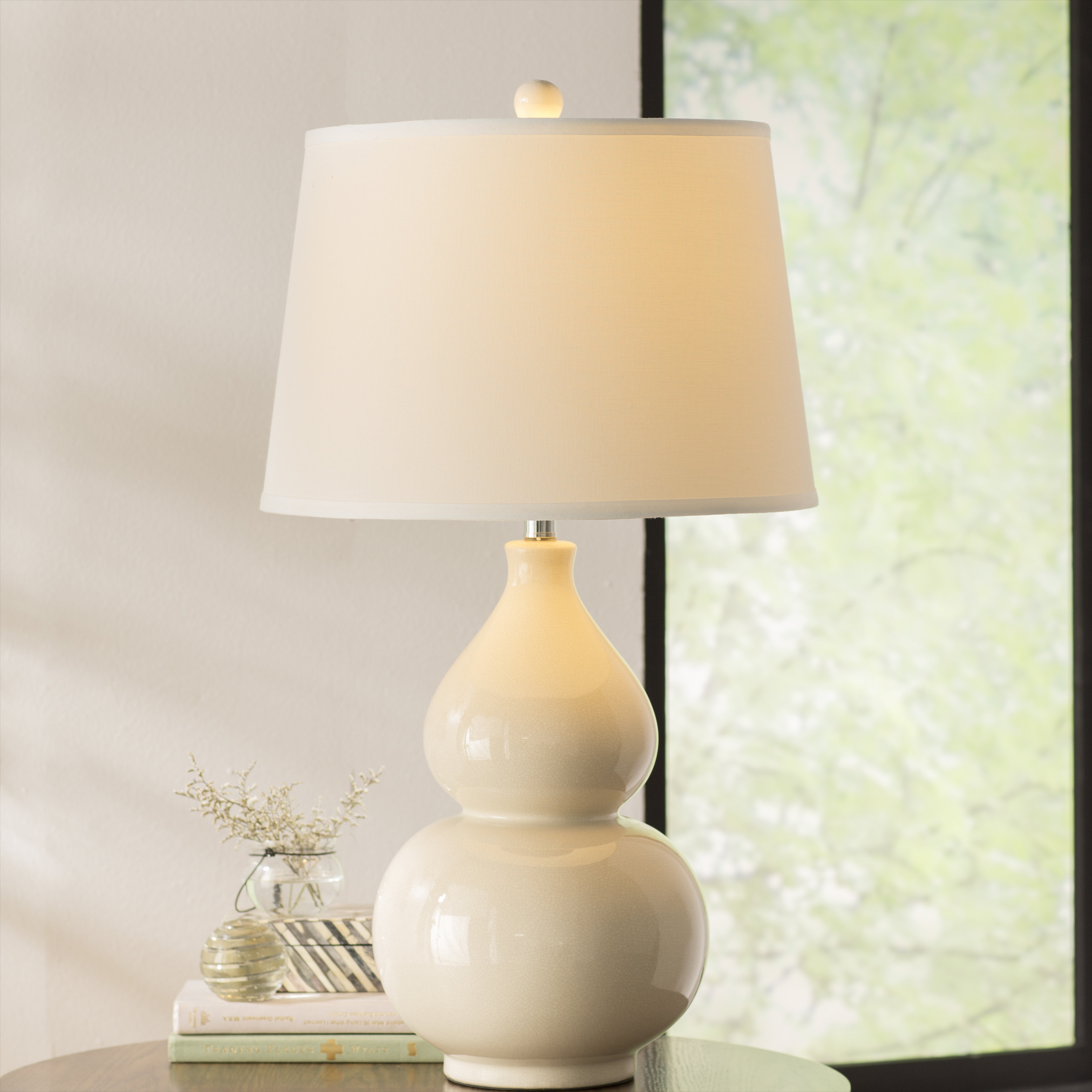 cream table lamp base