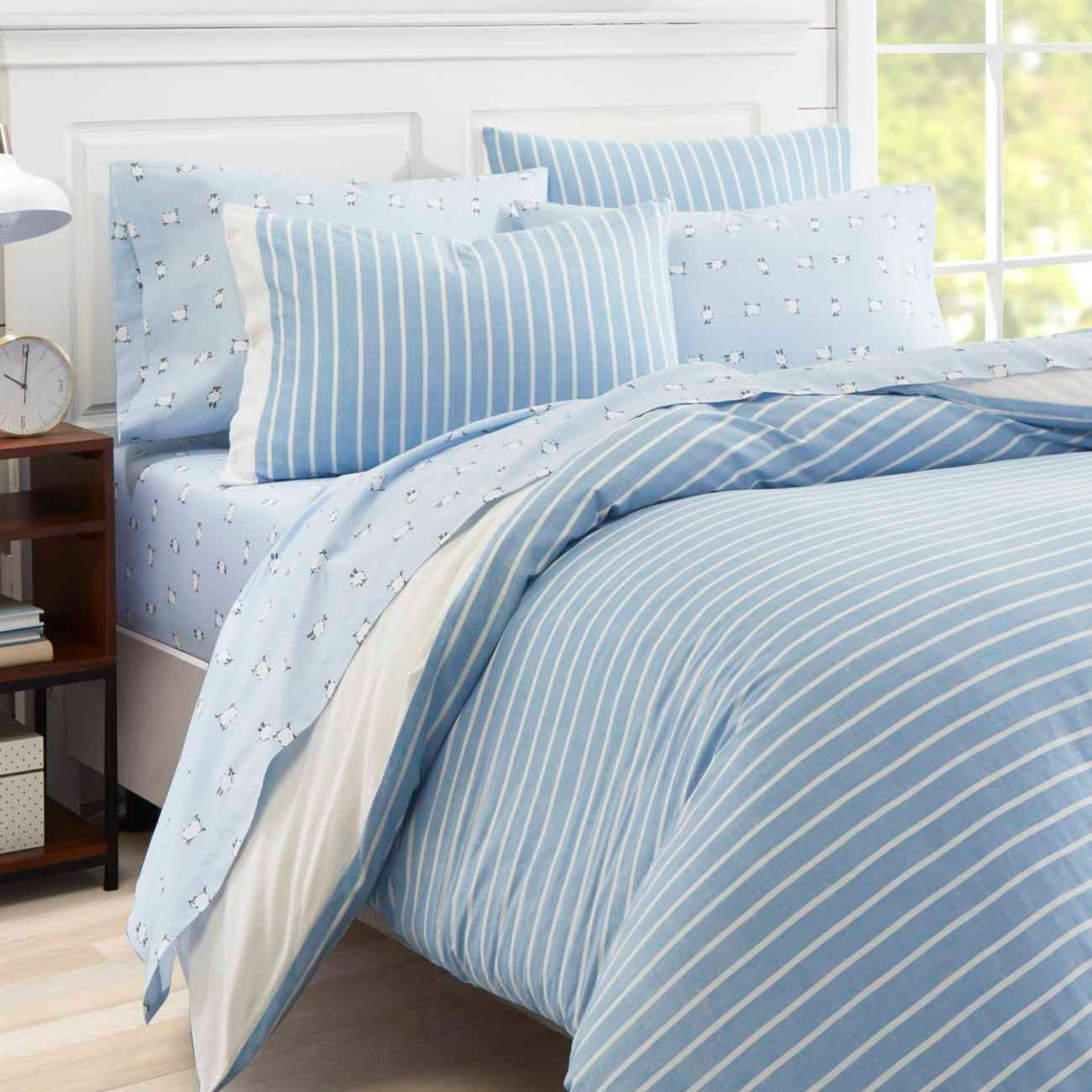 Gracie Oaks Farrish Reversible Duvet Cover Set Wayfair Ca