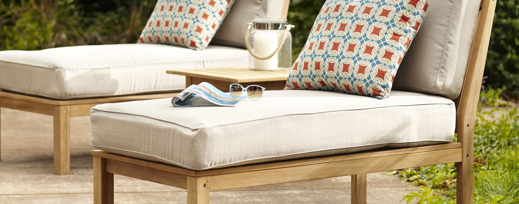 Farmhouse Rustic Small E Outdoor Furniture Birch Lane